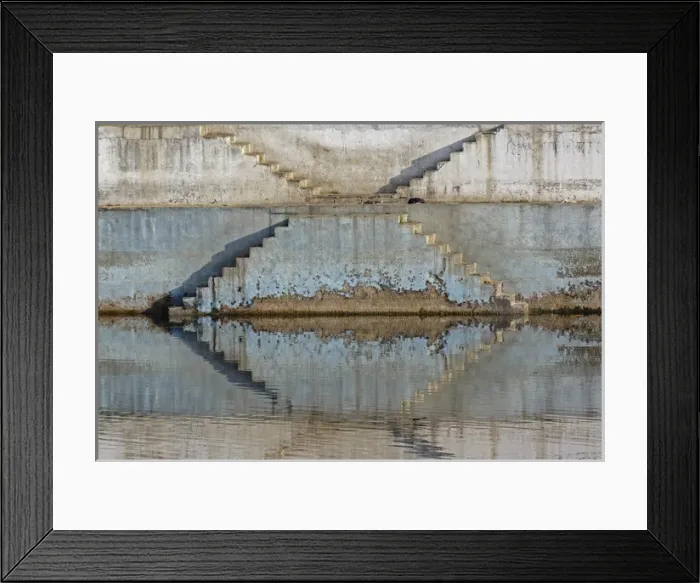 Framed Print : Steps mirrored on small lake, Jodhpur, India Framed Print : Steps mirrored on small lake, Jodhpur, India