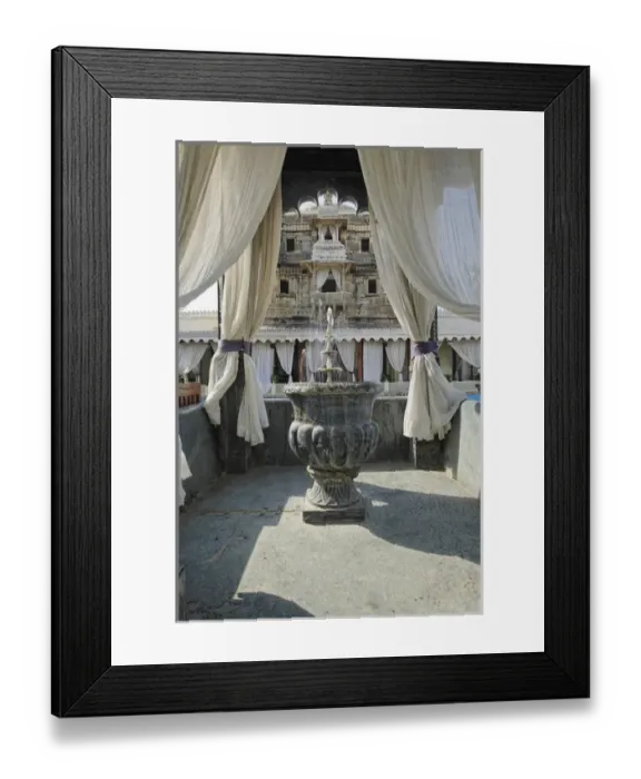 Framed Print : Jag Mindar Palace, Lake Pichola, Udaipur, India