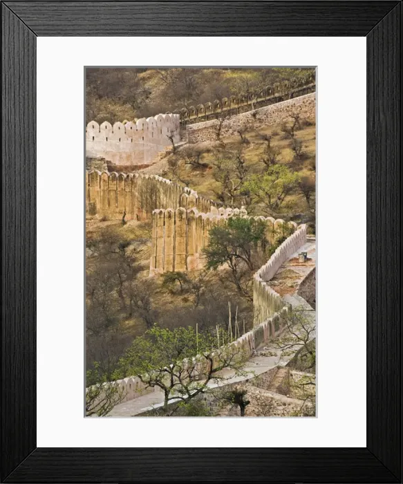 Framed Print : Wall around Amber Fort, Jaipur, India Framed Print : Wall around Amber Fort, Jaipur, India