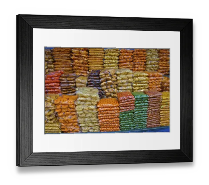 Framed Print : UNESCO, India, Tamil Nadu, Nilgiri Mountains. Udagamandalam, Ooty