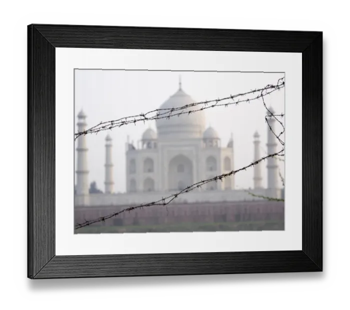 Framed Print : Barbed wire fence in front of Taj Mahal, Agra, Uttar Pradesh, India Framed Print : Barbed wire fence in front of Taj Mahal, Agra, Uttar Pradesh, India