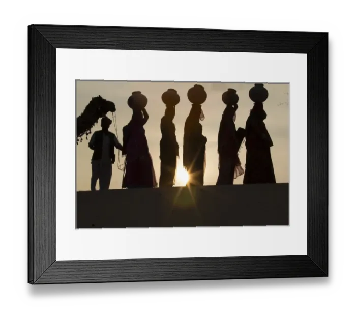 Framed Print : Asia, India, Rajasthan, Manvar, desert, sand dunes Framed Print : Asia, India, Rajasthan, Manvar, desert, sand dunes
