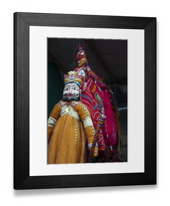 Framed Print : Kathputli, traditional Rajasthani puppets, Pushkar, Rajasthan, India