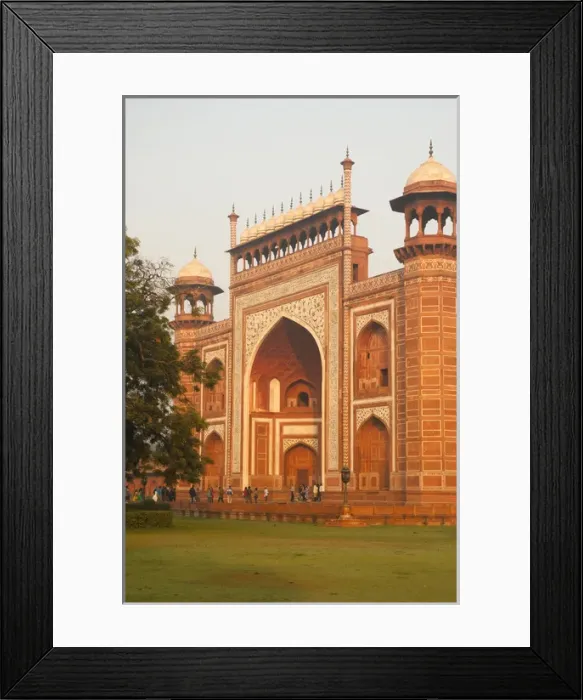 Framed Print : Main entrance to the Taj Mahal, Agra, Uttar Pradesh, India Framed Print : Main entrance to the Taj Mahal, Agra, Uttar Pradesh, India