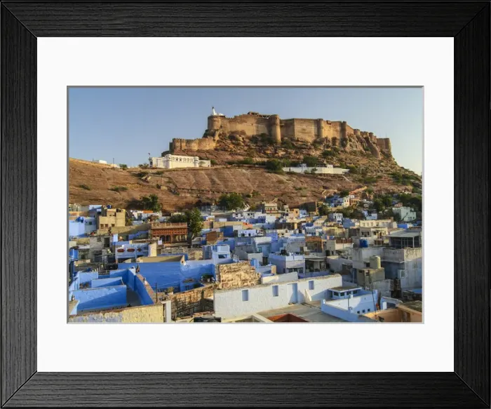 Framed Print : Jodhpur, Rajasthan, India. Fort Mehrangarh over looks the Blue City of Jodhpur Framed Print : Jodhpur, Rajasthan, India. Fort Mehrangarh over looks the Blue City of Jodhpur