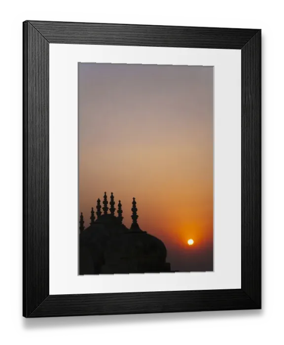 Framed Print : Madhavendra Palace at sunset, Jaipur, Rajasthan, India Framed Print : Madhavendra Palace at sunset, Jaipur, Rajasthan, India