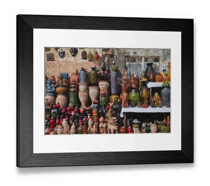 Framed Print : Selling pottery on the street, Jaipur, Rajasthan, India Framed Print : Selling pottery on the street, Jaipur, Rajasthan, India
