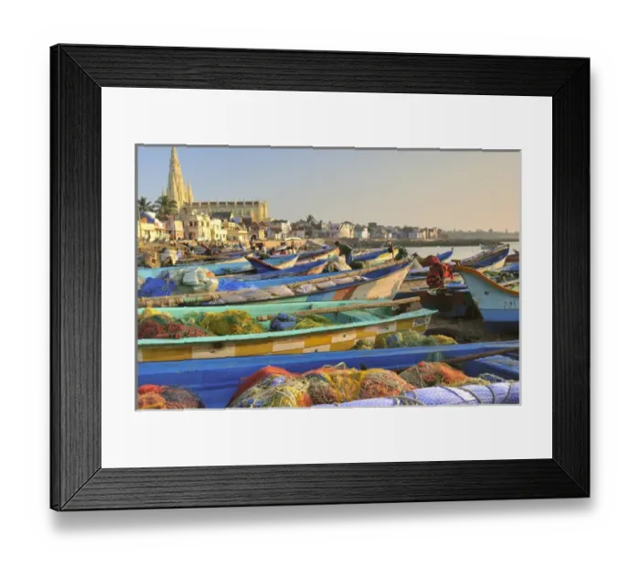 Framed Print : Asia, India, Tamil Nadu, Kanniyakumari (Kanyakumari). Boats being readied for fishing Framed Print : Asia, India, Tamil Nadu, Kanniyakumari (Kanyakumari). Boats being readied for fishing