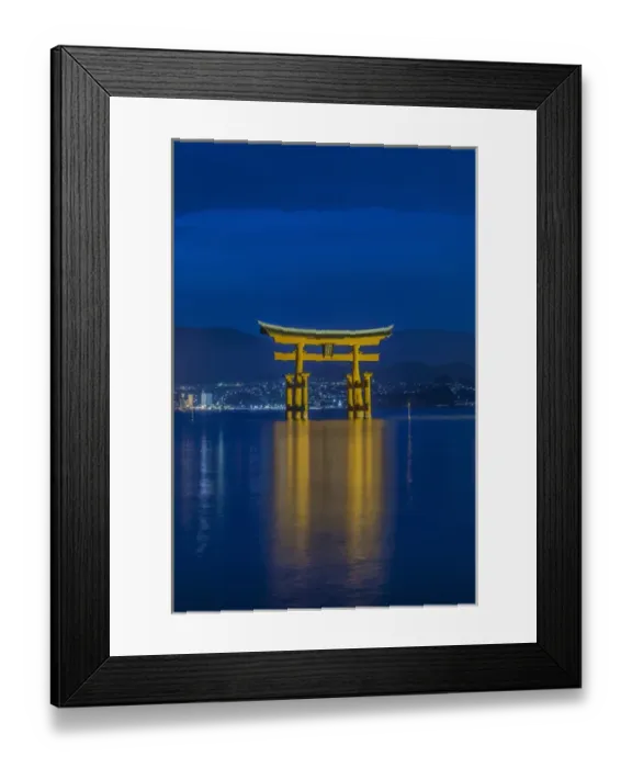 Framed Print : Japan, Miyajima, Itsukushima Shrine, Twilight Floating Torii Gate Framed Print : Japan, Miyajima, Itsukushima Shrine, Twilight Floating Torii Gate