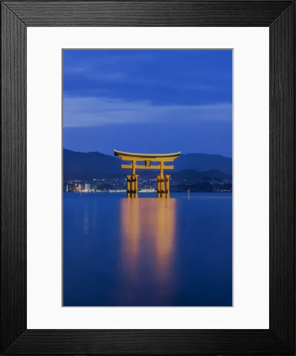 Framed Print : Japan, Miyajima, Itsukushima Shrine, Twilight Floating Torii Gate Framed Print : Japan, Miyajima, Itsukushima Shrine, Twilight Floating Torii Gate