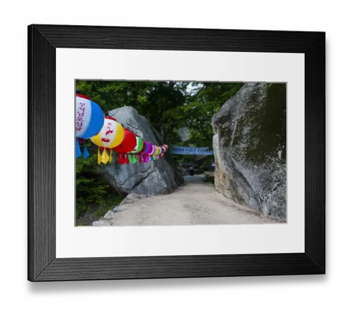 Framed Print : Colourful lanterns in a rock alley, Beopjusa Temple Complex, South Korea Framed Print : Colourful lanterns in a rock alley, Beopjusa Temple Complex, South Korea