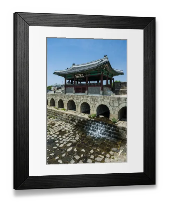 Framed Print : Huge stone walls around the Unesco world heritage sight the fortress of Suwon, South