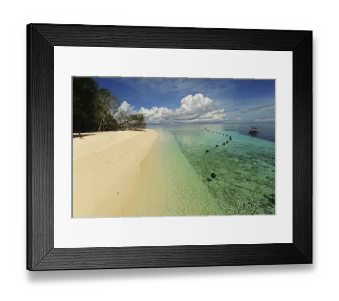 Framed Print : Malaysia, Borneo, Semporna Archipelago, Sipadan, idyllic beach with white sand Framed Print : Malaysia, Borneo, Semporna Archipelago, Sipadan, idyllic beach with white sand