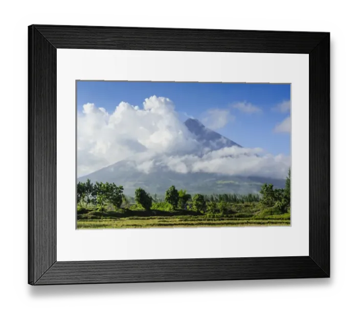 Framed Print : Volcano Mount Mayon, Legazpi, Southern Luzon, Philippines