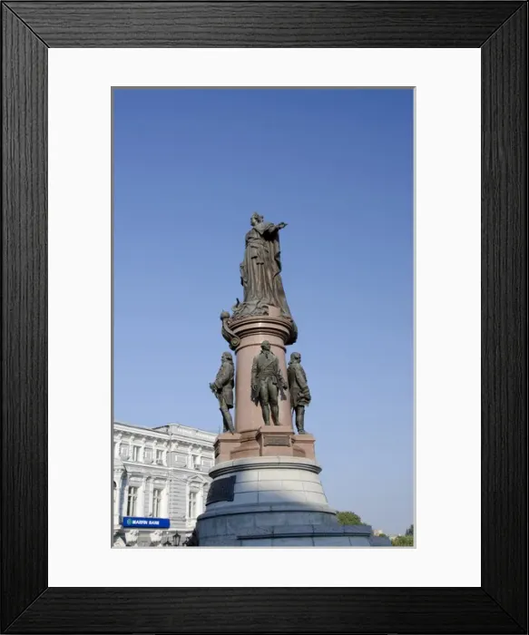 Framed Print : Ukraine, Odessa. Downtown Odessa, statue of czarina Catharine the Great