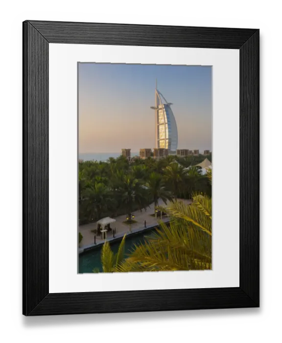 Framed Print : Burj Al Arab Hotel, famour building in Dubai, United Arab Emirates Framed Print : Burj Al Arab Hotel, famour building in Dubai, United Arab Emirates