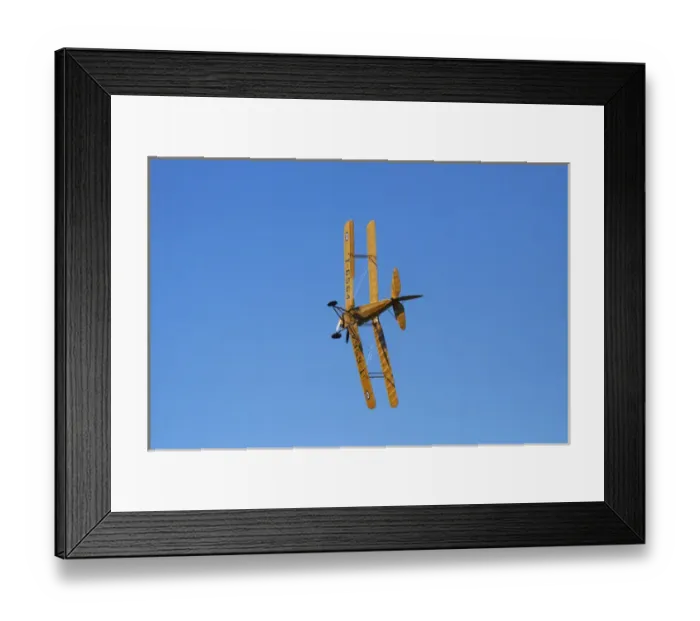 Framed Print : De Havilland DH 82A Tiger Moth Biplane Framed Print : De Havilland DH 82A Tiger Moth Biplane