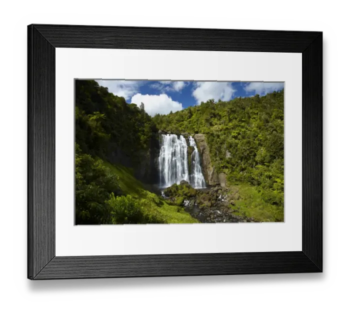 Framed Print : Marokopa Falls, Waitomo District, Waikato, North Island, New Zealand Framed Print : Marokopa Falls, Waitomo District, Waikato, North Island, New Zealand