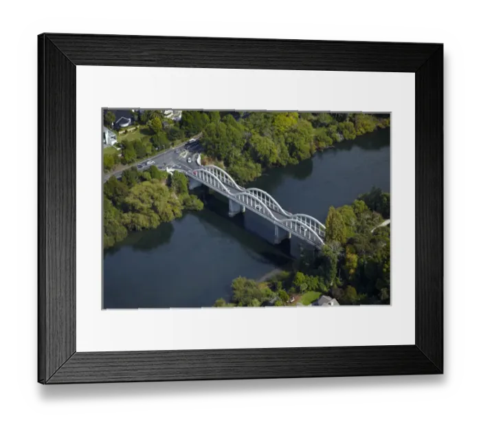 Framed Print : Waikato River and Fairfield Bridge (1937), Hamilton, Waikato, North Island, New Zealand Framed Print : Waikato River and Fairfield Bridge (1937), Hamilton, Waikato, North Island, New Zealand
