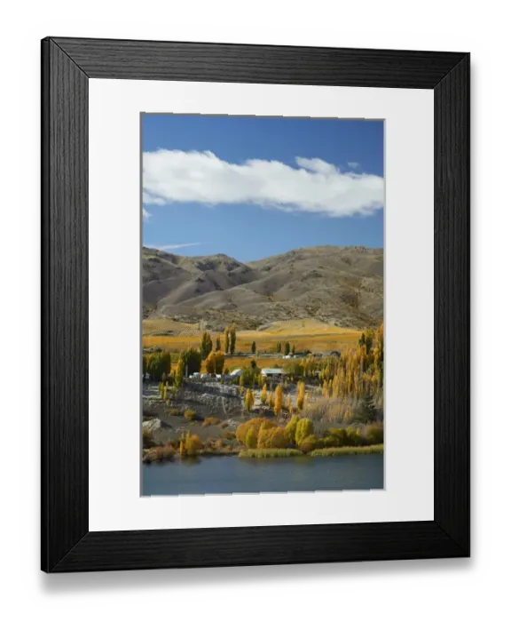 Framed Print : Autumn colours, Bannockburn Inlet, Lake Dunstan, Central Otago, South Island, New Zealand Framed Print : Autumn colours, Bannockburn Inlet, Lake Dunstan, Central Otago, South Island, New Zealand