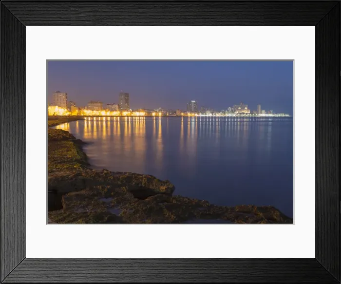 Framed Print : Cuba, Havana. View along the Malecon in pre-dawn Framed Print : Cuba, Havana. View along the Malecon in pre-dawn