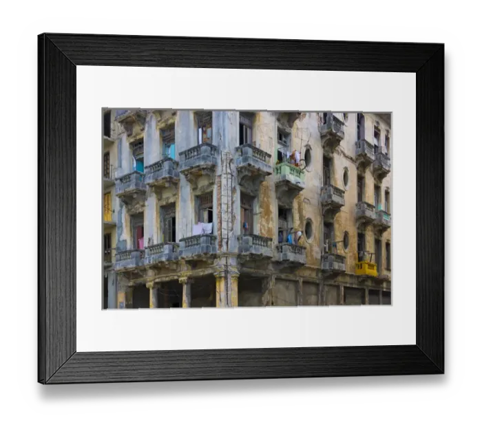 Framed Print : Old building in the historic center, Havana, UNESCO World Heritage site, Cuba