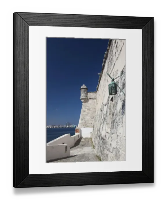 Framed Print : Cuba, Havana, Castillo de los Tres Santos Reys del Morro fortress Framed Print : Cuba, Havana, Castillo de los Tres Santos Reys del Morro fortress