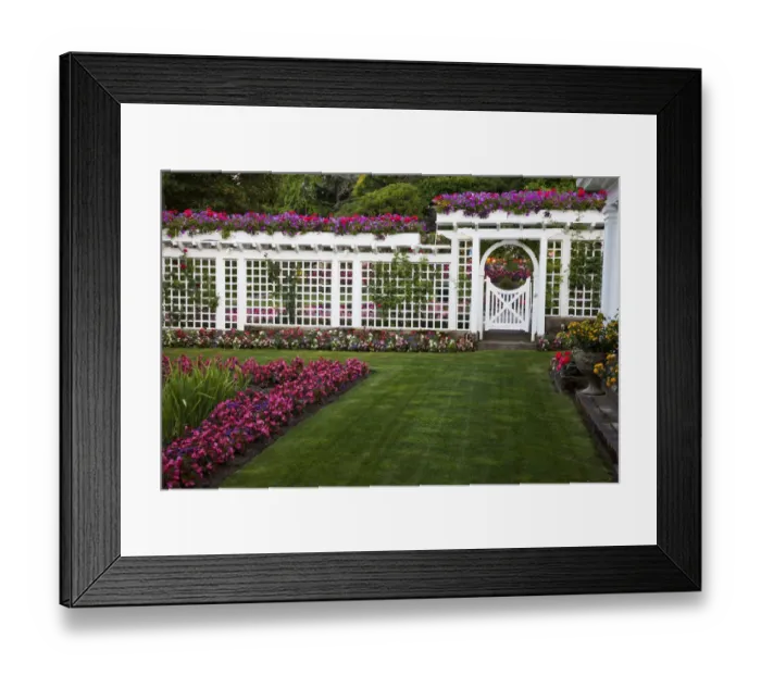 Framed Print : North America; Canada; BC; Victoria; Butchard Gardens In Full Bloom Framed Print : North America; Canada; BC; Victoria; Butchard Gardens In Full Bloom