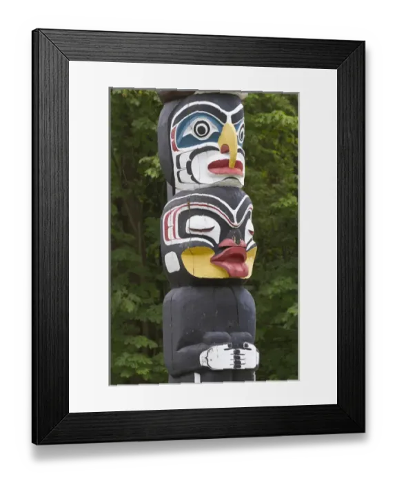 Framed Print : Totem pole, Vancouver, British Columbia, Canada
