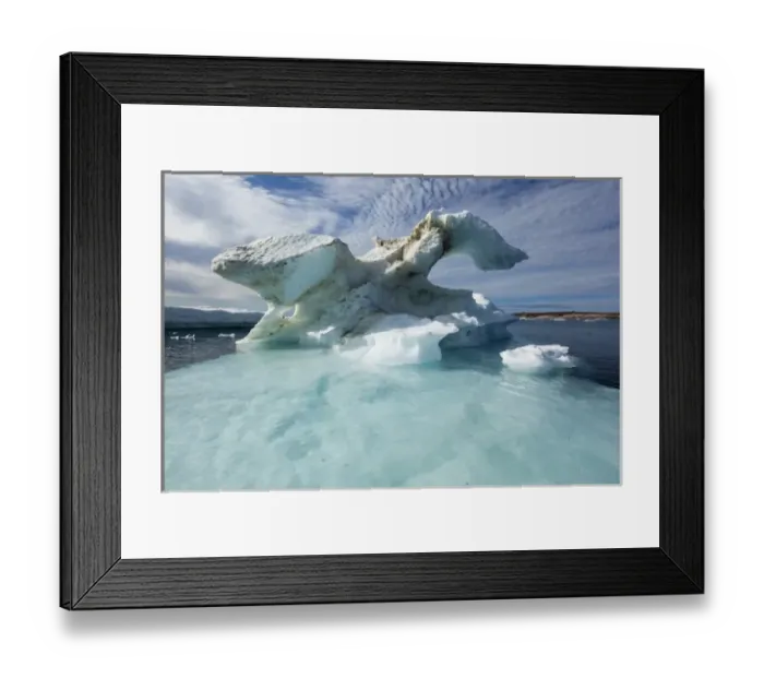 Framed Print : Canada, Nunavut Territory, Repulse Bay, Melting icebergs in Harbour Islands in Hudson Framed Print : Canada, Nunavut Territory, Repulse Bay, Melting icebergs in Harbour Islands in Hudson