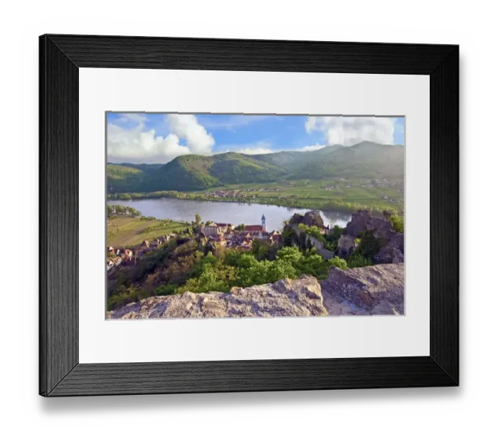 Framed Print : Durnstein, Austria, Wachau Valley, Danube River Framed Print : Durnstein, Austria, Wachau Valley, Danube River