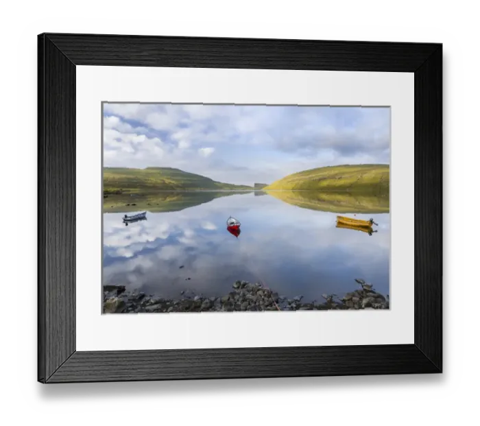 Framed Print : Lake Sorvagsvatn (Leitisvatn), the largest lake of Faroe