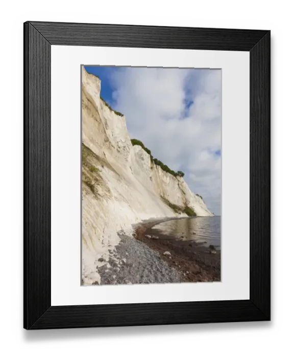 Framed Print : Denmark, Mon, Mons Klimt, 130 meter-high chalk cliffs from the shore