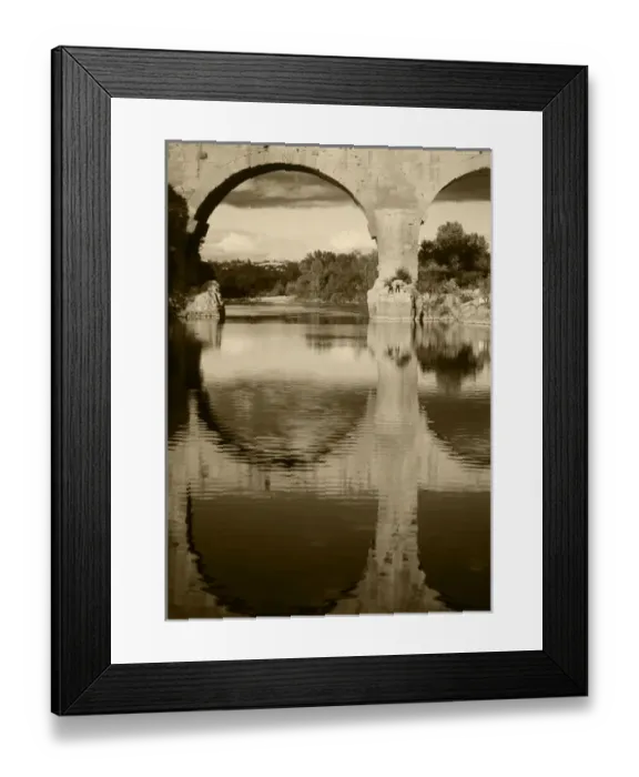Framed Print : France, Languedoc, Gard, View of Pont du Gard bridge with Gardon river