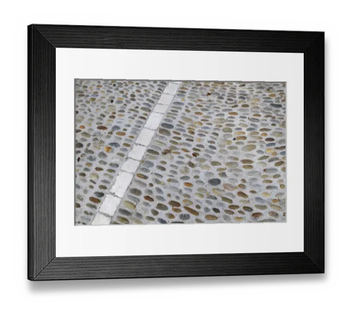 Framed Print : Europe, France, Provence-Alpes-Cote d Azur, Vaucluse, Lourmarin. Cobblestone street