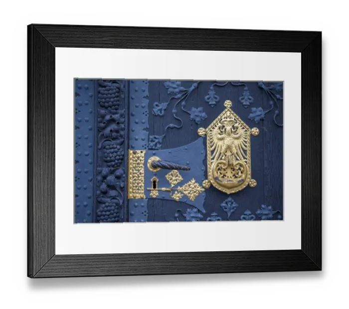 Framed Print : Europe, Germany, Hessen, Frankfurt, WeihnachtsmarktaA, City Hall door, detail Framed Print : Europe, Germany, Hessen, Frankfurt, WeihnachtsmarktaA, City Hall door, detail