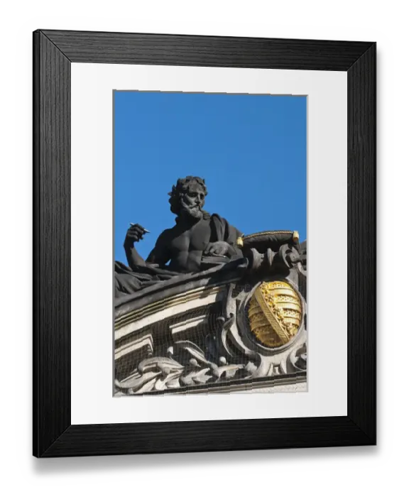 Framed Print : Sculptures on the Royal Art Academy, Dresden, Germany Framed Print : Sculptures on the Royal Art Academy, Dresden, Germany