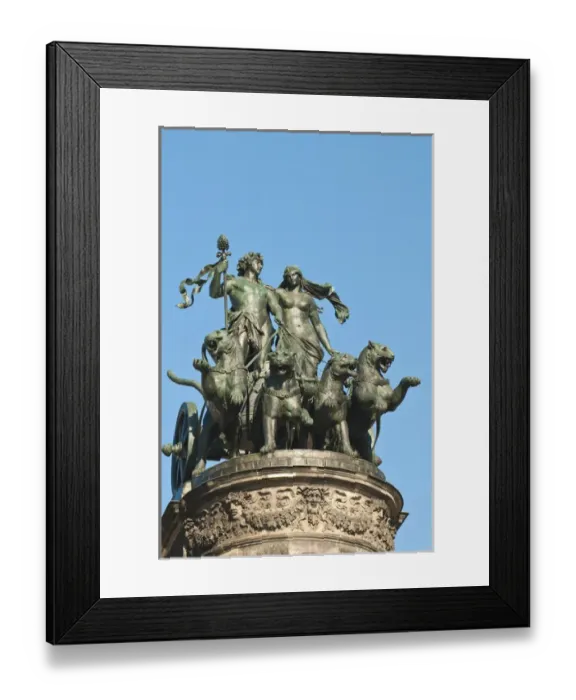 Framed Print : Panther Quadriga sculpture atop the Semperoper (opera house), Dresden, Germany Framed Print : Panther Quadriga sculpture atop the Semperoper (opera house), Dresden, Germany