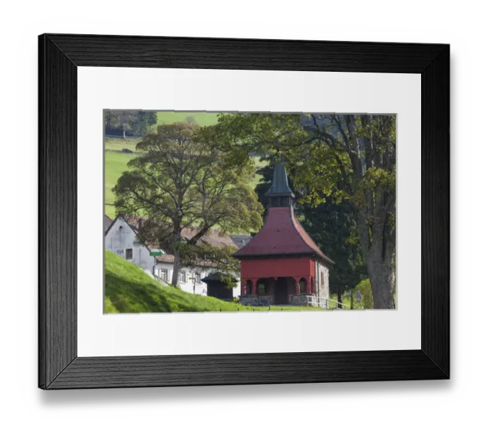 Framed Print : Germany, Baden-Wurttemburg, Black Forest, Neuhof, village chapel