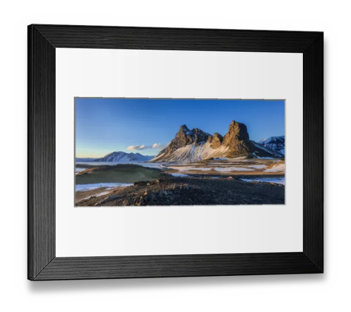 Framed Print : Vikurfjall mountain and the Ring Road in southeastern Iceland Framed Print : Vikurfjall mountain and the Ring Road in southeastern Iceland