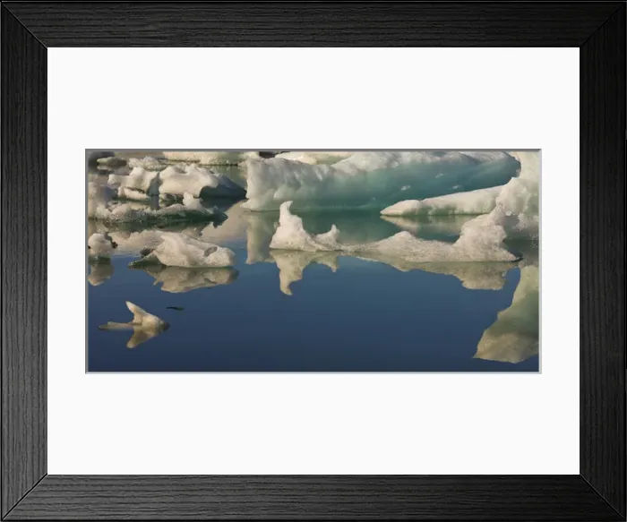 Framed Print : Iceberg formations broken off from the Breidamerkurjokull glacier, part of the Vatnajokull Framed Print : Iceberg formations broken off from the Breidamerkurjokull glacier, part of the Vatnajokull