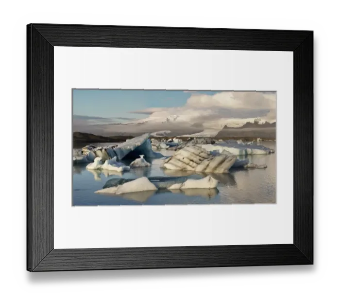 Framed Print : Iceberg formations broken off from the Breidamerkurjokull glacier, part of the Vatnajokull Framed Print : Iceberg formations broken off from the Breidamerkurjokull glacier, part of the Vatnajokull