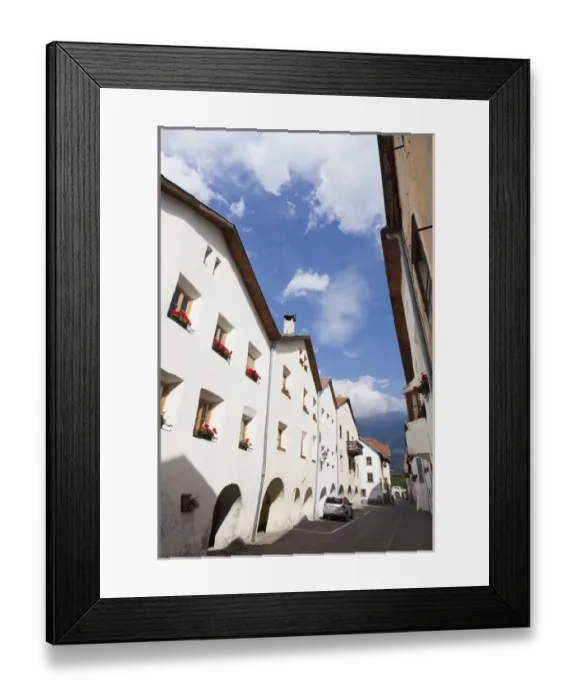 Framed Print : The old town of Glurns (glorenza) in Vinschgau (Val Venosta) Framed Print : The old town of Glurns (glorenza) in Vinschgau (Val Venosta)