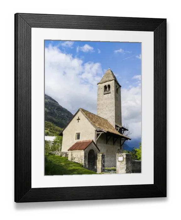 Framed Print : The romanic little church of Sankt Prokulus (San Procolo) near Naturns (naturno)