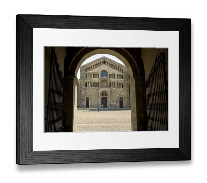 Framed Print : The cathedral, Parma, Emilia Romagna, Italy, Europe Framed Print : The cathedral, Parma, Emilia Romagna, Italy, Europe