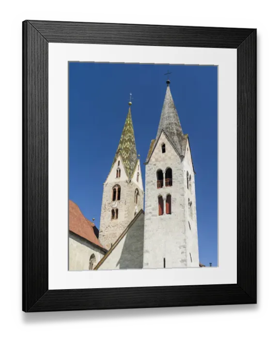 Framed Print : Villanders (Vilandro) in valley Eisack (isarco), the parish church. Europe, Central Europe