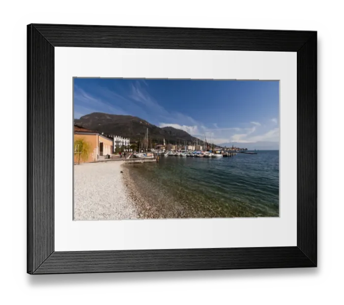 Framed Print : Sal, Lago di Garda, Lombardia, Italy Framed Print : Sal, Lago di Garda, Lombardia, Italy