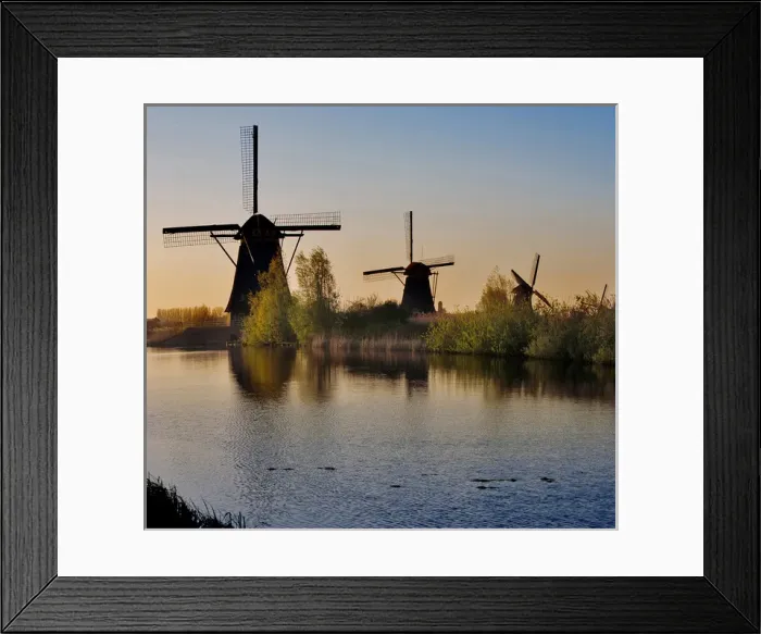 Framed Print : Kinderdijk Windmills, Holland Framed Print : Kinderdijk Windmills, Holland
