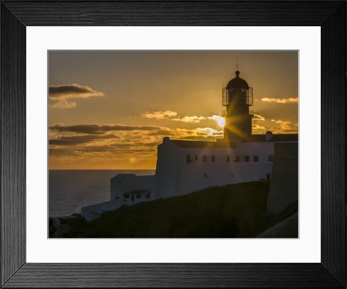 Framed Print : Cabo de Sao Vincente (Cape St. Vincent) with its lighthouse at the rocky coast of Framed Print : Cabo de Sao Vincente (Cape St. Vincent) with its lighthouse at the rocky coast of