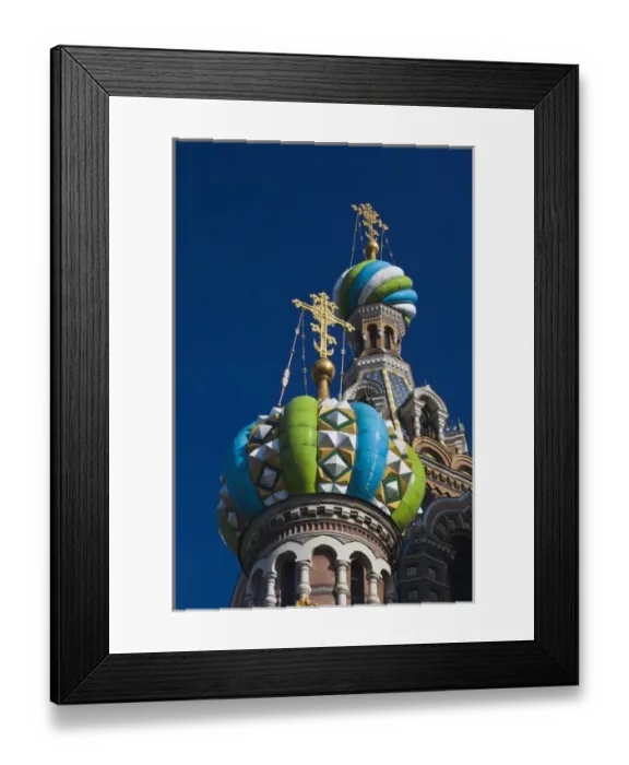 Framed Print : Russia, Saint Petersburg, Center, Church of the Saviour of Spilled Blood on Griboedov Canal Framed Print : Russia, Saint Petersburg, Center, Church of the Saviour of Spilled Blood on Griboedov Canal
